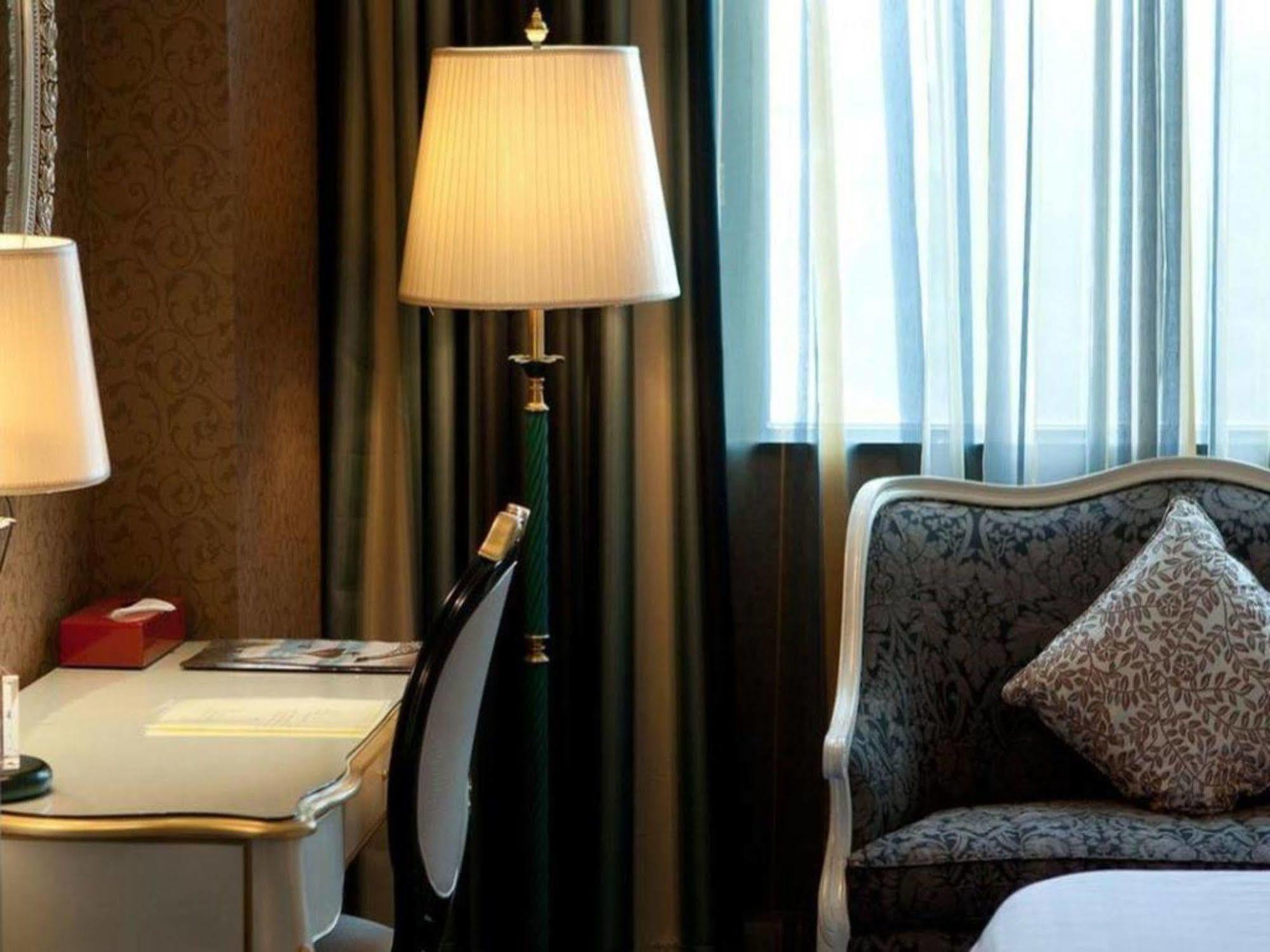 ננג'ינג Jingli Hotel מראה חיצוני תמונה