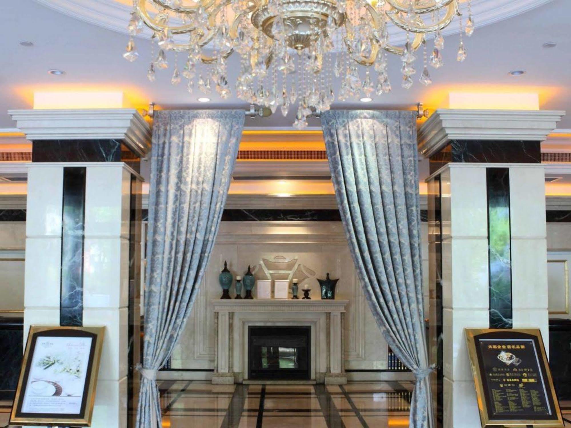 ננג'ינג Jingli Hotel מראה חיצוני תמונה